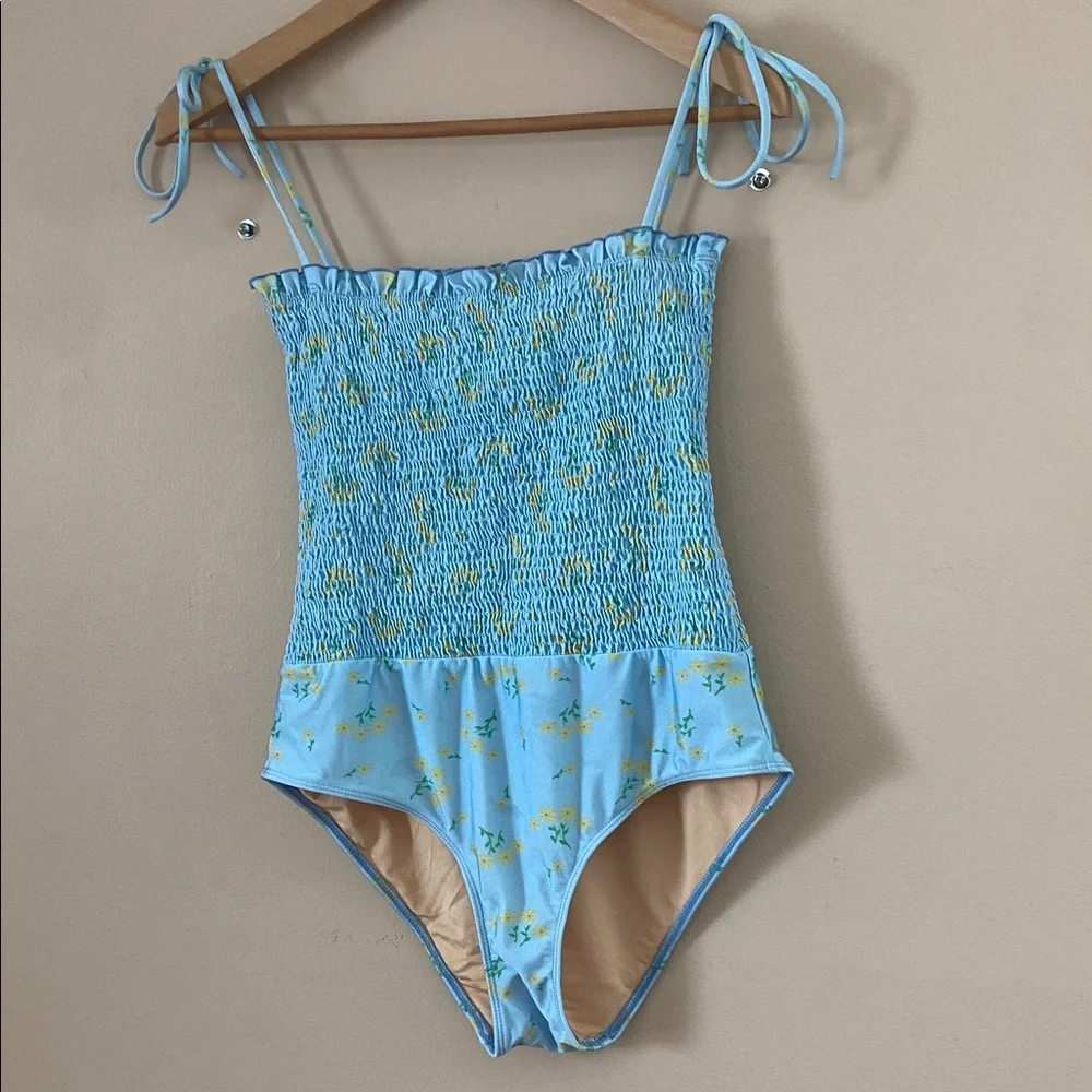 Faithfull The Brand Anja One Piece swimsuit in the La Fica Floral Print Small